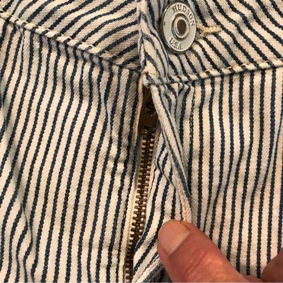 ▪️HUDSON Striped Cuffed Denim Shorts - Picture 11 of 11